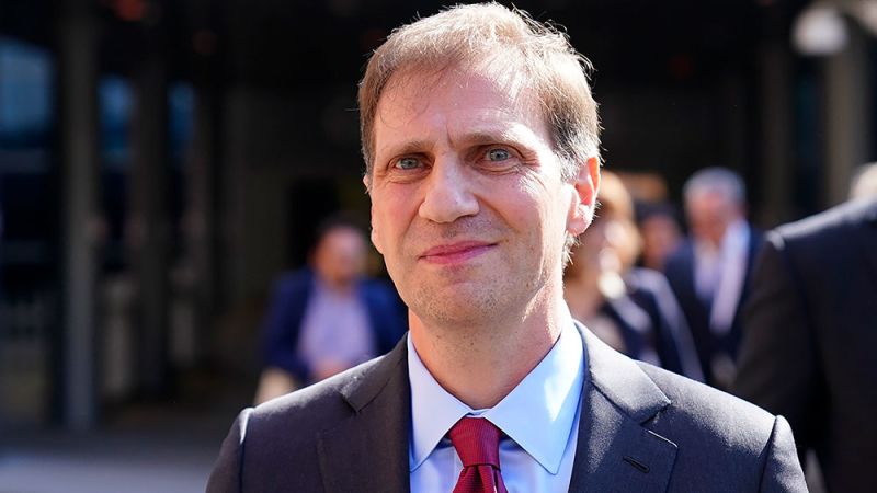 Attorney Justin Nelson