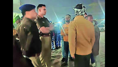 Girl falls to death from building in Phulwari; SIT begins probe