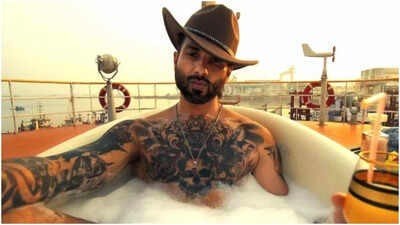 'O'Romeo' Day 1 advance booking report: Shahid Kapoor and Triptii Dimri starrer sells over ONE LAKH tickets