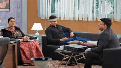 Tensions rise in the household as Angad and Ritik find themselves at odds over business strategies, leading to a heated confrontation that escalates into a brawl. Tulsi, trying to mediate, inadvertently becomes embroiled in the chaos. Elsewhere, Mihir's recovery journey takes a surprising twist when a doctor mistakenly identifies Tulsi as his spouse, igniting a wave of jealousy in Noina. ‘Kyunki Saas Bhi Kabhi Bahu Thi 2’ February 12 written update: Angad and Ritik’s fight over shares continue