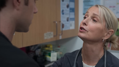 How Noah Wyle changed the kitchen apology scene in ‘The Pitt’s’ latest episode