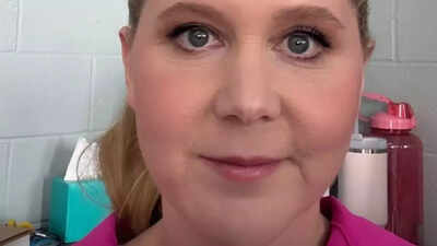 Amy Schumer is all about self-love this Valentine’s after split with Chris Fischer; shares a selfie in ‘Crying Corner’