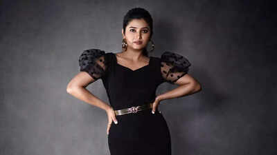 When Prajakta Mali withdrew from Shiv Stuti performance at Trimbakeshwar temple on Maha Shivratri