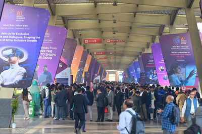 After Day 1 Glitches at AI Summit, Ashwini Vaishnaw Says Sorry, Assures Better Arrangements