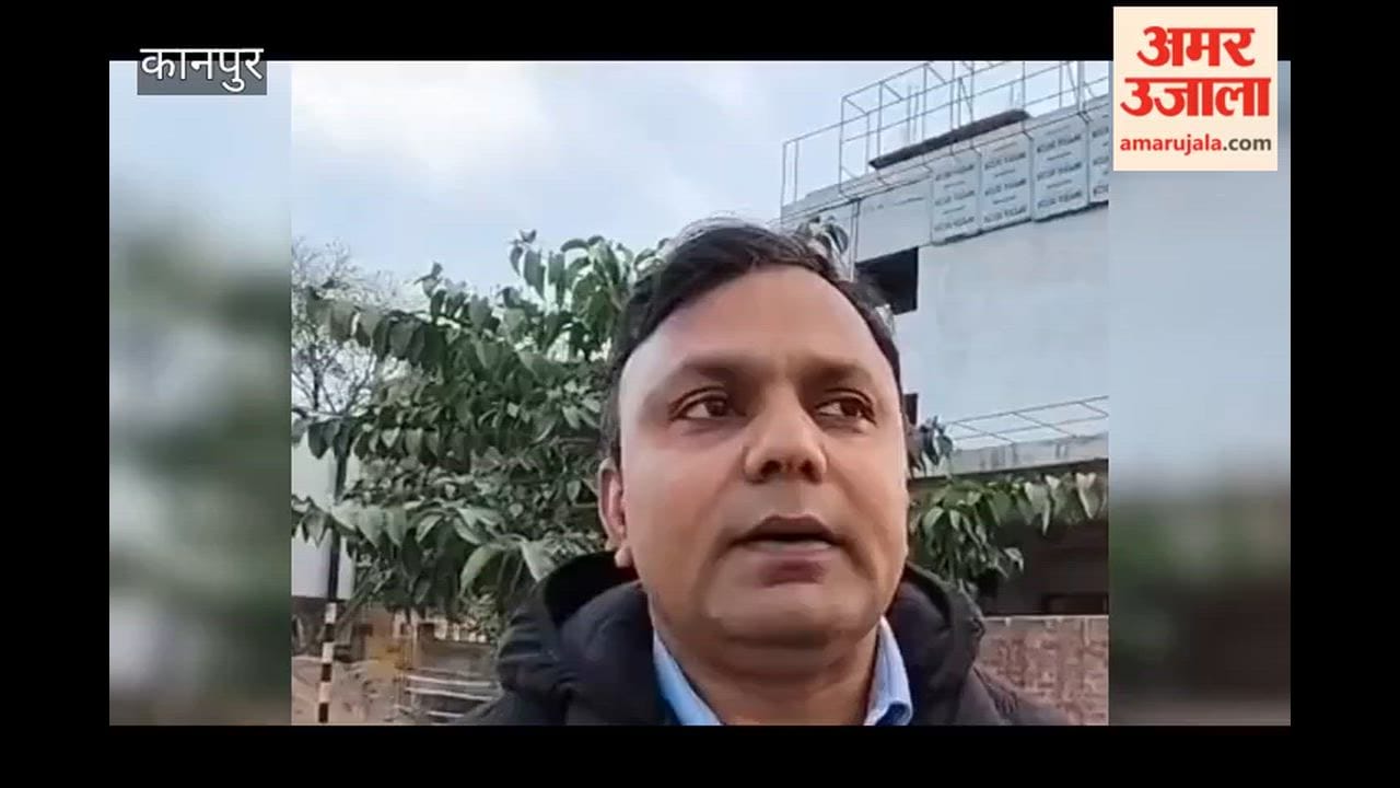 teacher made 25 students stand in class for two hours after a student refused to say 