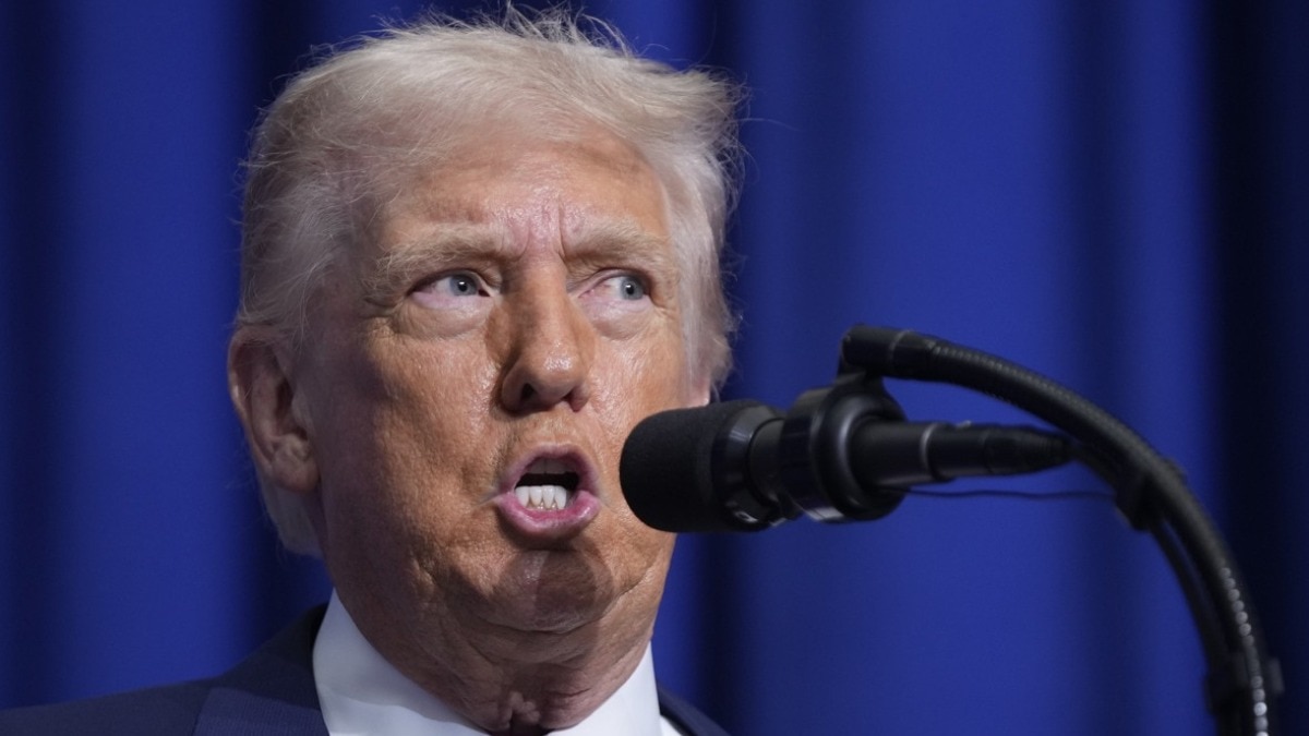 अमेरिका के राष्ट्रपति ट्रंप ने कहा कि ईरान को परमाणु हथियार की इजाजत नहीं (Photo: AP) अमेरिका के राष्ट्रपति ट्रंप ने कहा कि ईरान को परमाणु हथियार की इजाजत नहीं (Photo: AP)