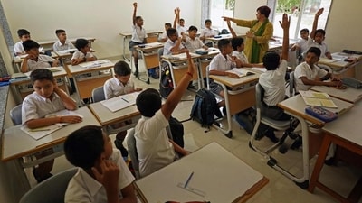 Bengal para teachers urge Dharmendra Pradhan to raise honorarium Bengal para teachers urge Dharmendra Pradhan to raise honorarium