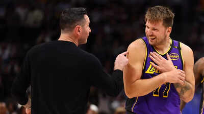 Luka Doncic gives JJ Redick absolute treatment week after hilarious encounter over jacket: 