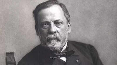 Quote of the day by Louis Pasteur: “Science knows no country, because knowledge belongs to humanity, and is the torch which illuminates the world.”