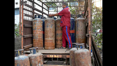 Authorities in Buxar, Bhojpur, Araria, and Madhubani are intensifying checks on LPG cylinder supplies to combat hoarding and black marketing. Officials assure ample stock and smooth distribution, urging consumers against panic. Strict legal action awaits any agency found violating regulations, with control rooms established to address public grievances. No LPG shortage, say officials; raids intensify in districts