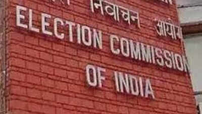 EC now transfers 13 IAS and 20 IPS officers in Bengal