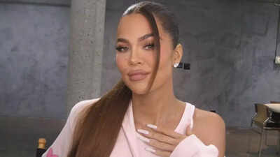 In a candid moment on her podcast, the 41-year-old Khloe Kardashian opened up about her battle with binge eating triggered by emotional upheaval. She recalled how her divorce from Lamar Odom, 46, was a wake-up call, prompting her to transform her lifestyle through healthier eating and consistent workouts. Khloe Kardashian shares how her divorce became a ‘catalyst’ for her in leading a healthy lifestyle