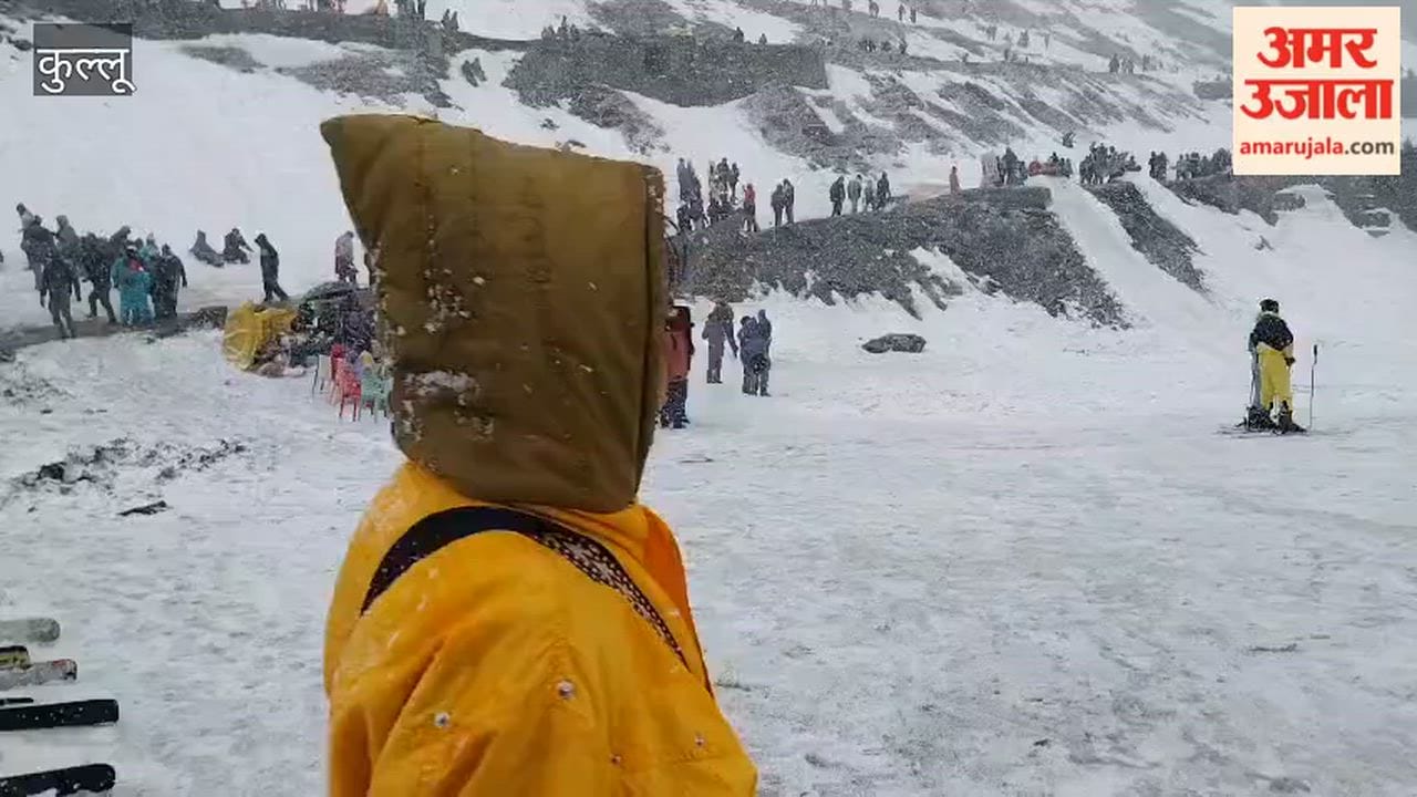 Kullu Tourists having a blast amidst the snow at the North Portal of the Atal Tunnel