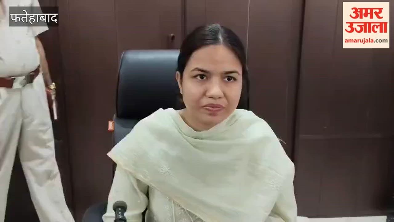 Health check-up of 325 policemen was done in the police line.