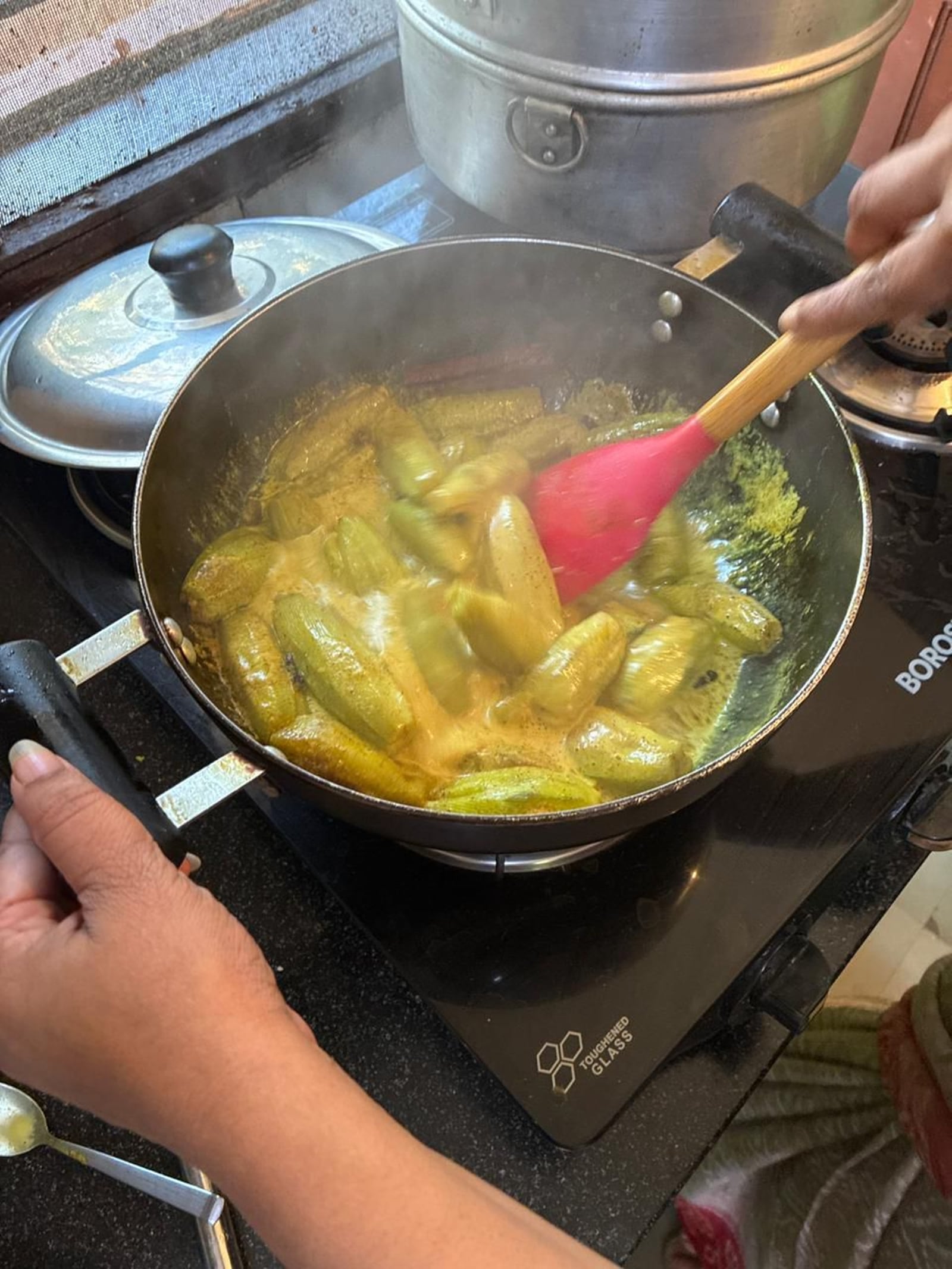 bengali food, bengali, bengali cuisine, doodh potol