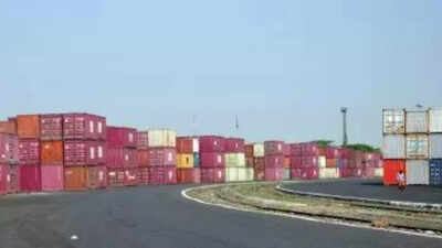 Govt eyes insurance facility for shipping cos