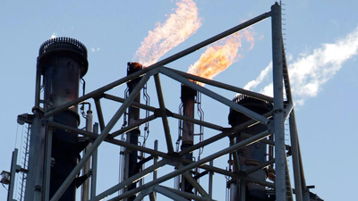 Iran missile hit oil refineries in Haifa, 'no significant damage', says Israeli official