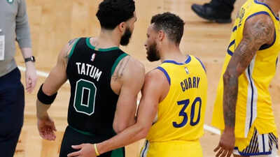 Boston Celtics' Jayson Tatum and Golden State Warriors' Stephen Curry (Image via AP Photo/Michael Dwyer) Is Stephen Curry playing tonight vs the Boston Celtics? Latest update on the Golden State Warriors star's injury report (March 18, 2026)