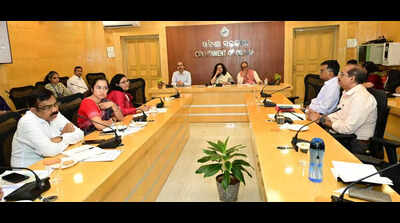 Security around LPG dealers, fuel filling stations to tighten: Govt