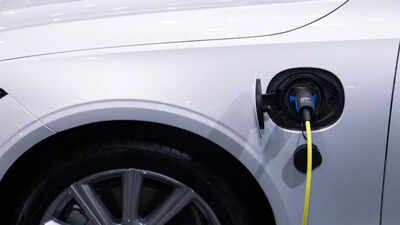 How to maintain your electric car for long-term use: Simple tips