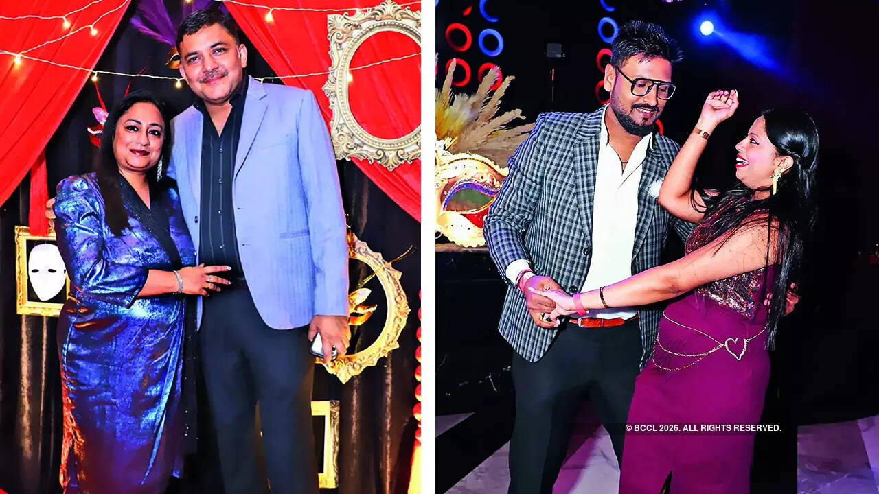 (L) Sonia and Ajay Agarwal (R) Tanmay and Shefali Gupta (L) Sonia and Ajay Agarwal (R) Tanmay and Shefali Gupta