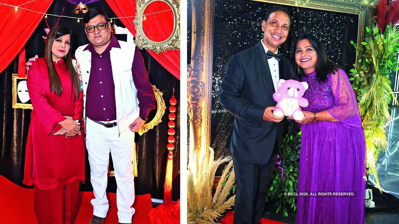 (L) Vijeta and Nikhil Sharma (R) Vinod and Vijeta Gupta (L) Vijeta and Nikhil Sharma (R) Vinod and Vijeta Gupta