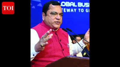 Taxi unions demand apology from Mauvin