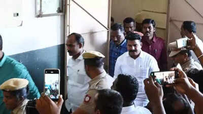 9 Tamil Nadu cops convicted in 2020 father-son custodial killings case