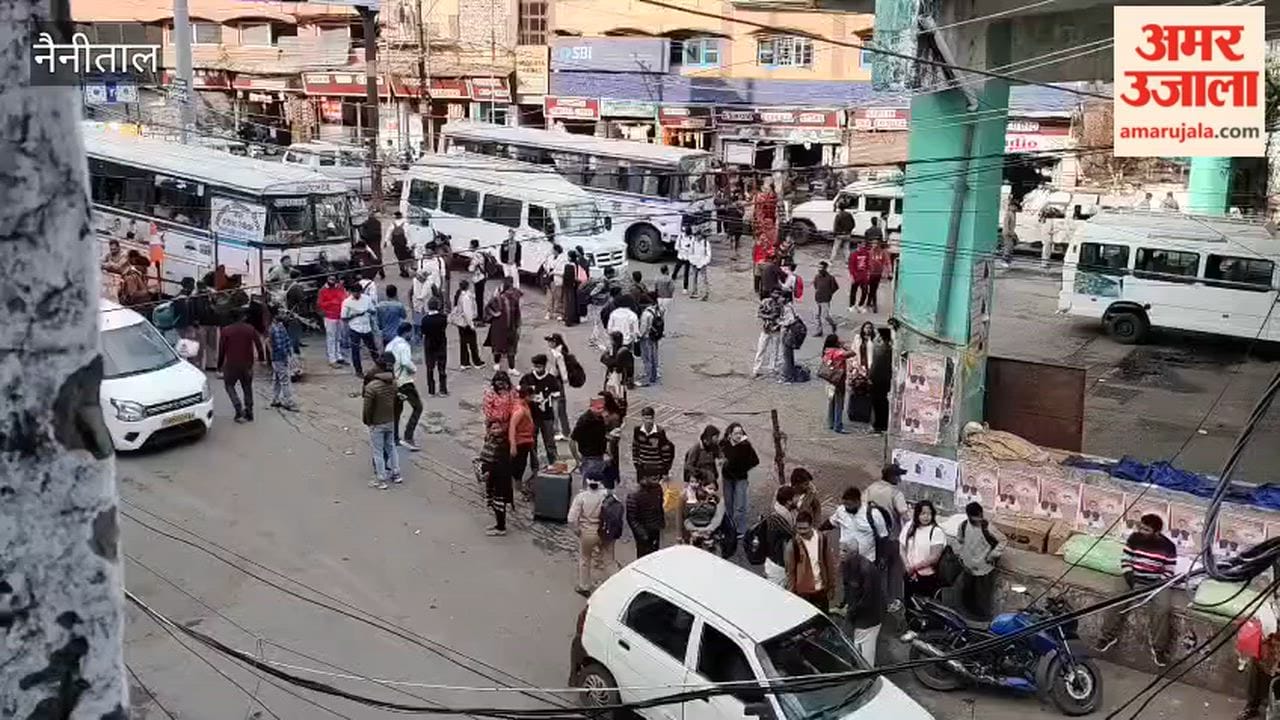 Taxi drivers took advantage of the shortage of buses in Nainital and charged exorbitant fares