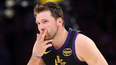 “Absolute Lie”: Luka Doncic criticism forces Stephen A Smith to justify his call as Lakers star’s injury raises eyebrows